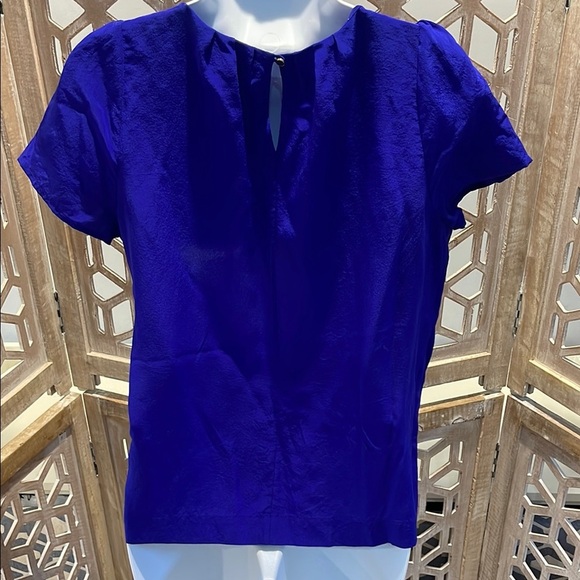 J. Crew 100% Sill Top ✨ - Picture 5 of 9